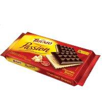 Biscoito wafer Triunfo Passion chocolate com chocolate branco 120 gr.