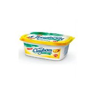 Margarina com sal Claybom 250g.  