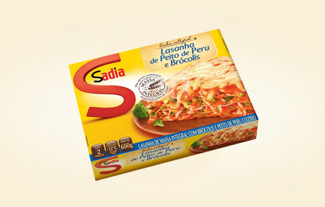 Lasanha de massa Integral de Peito de Peru e Brócolis Sadia 650g