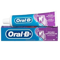 Creme dental escudo anti açúcar Oral B 70g