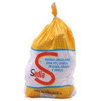 Frango inteiro congelado Sadia (com pés, cabeça,pescoço, figado e moela) 2,5 kg